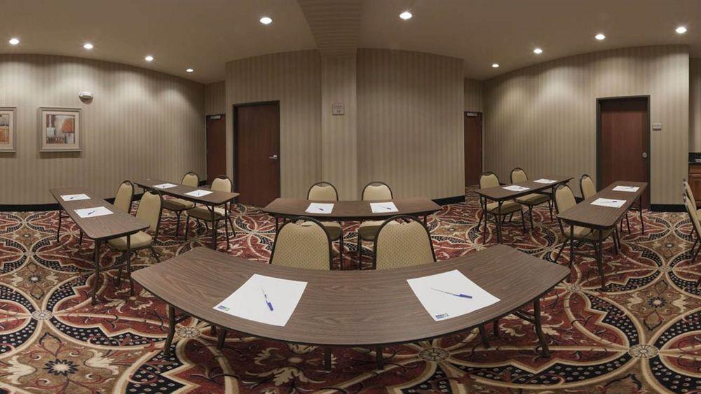 Holiday Inn Express Hotel And Suites Corsicana I-45 By Ihg Bagian luar foto