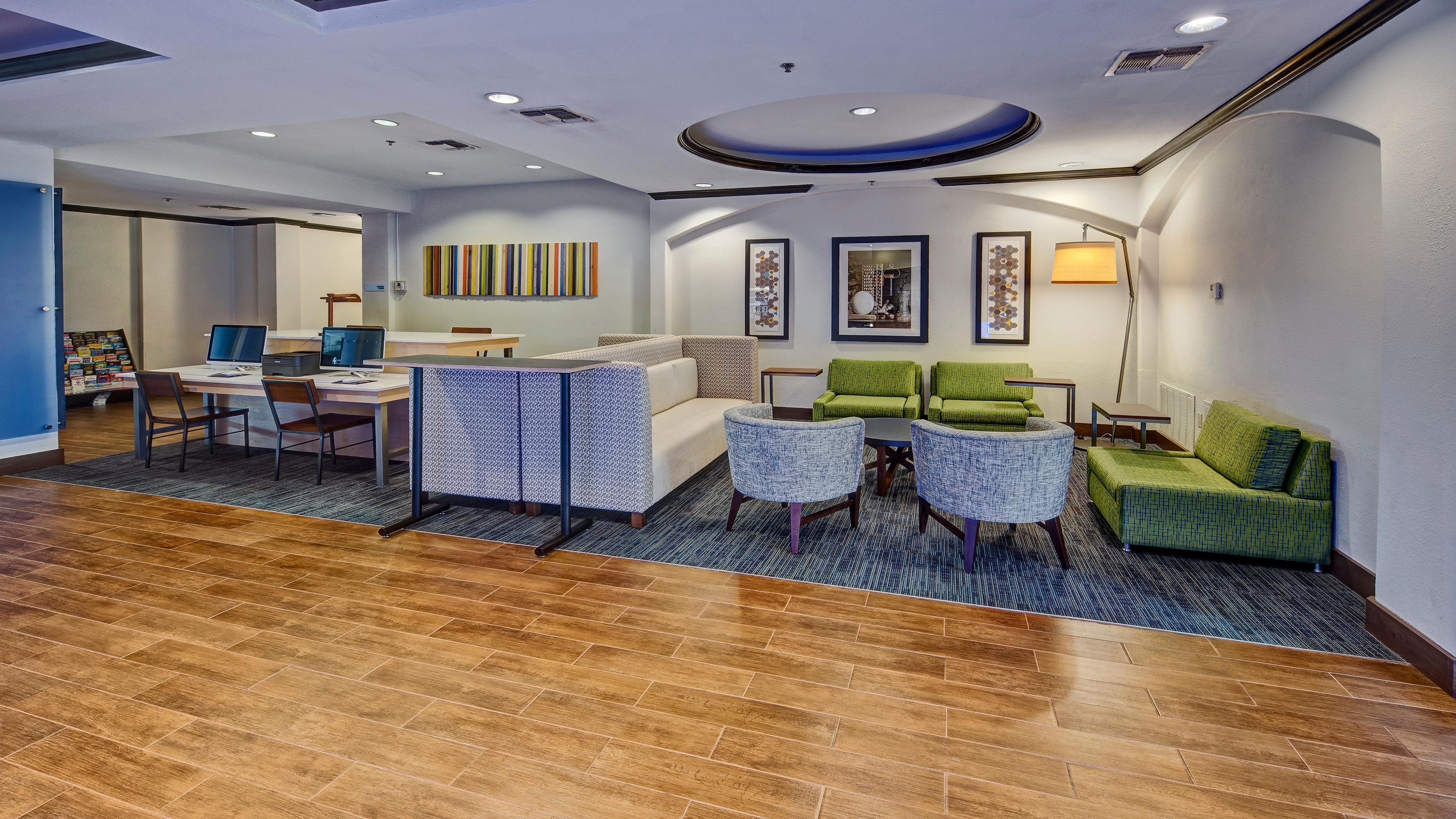 Holiday Inn Express Hotel And Suites Corsicana I-45 By Ihg Bagian luar foto