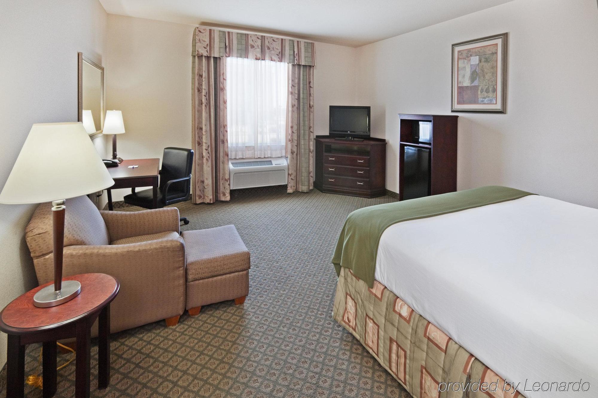 Holiday Inn Express Hotel And Suites Corsicana I-45, An Ihg Hotel Ruang foto