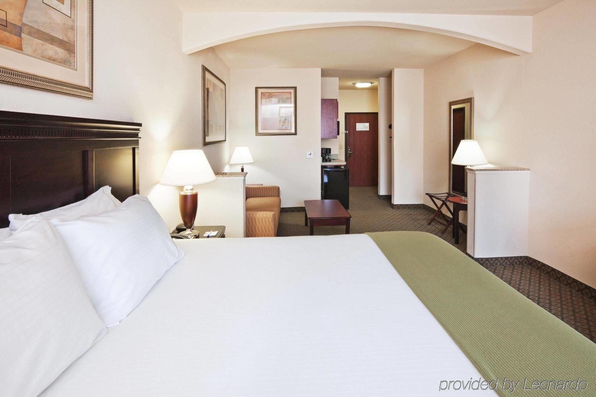 Holiday Inn Express Hotel And Suites Corsicana I-45, An Ihg Hotel Ruang foto