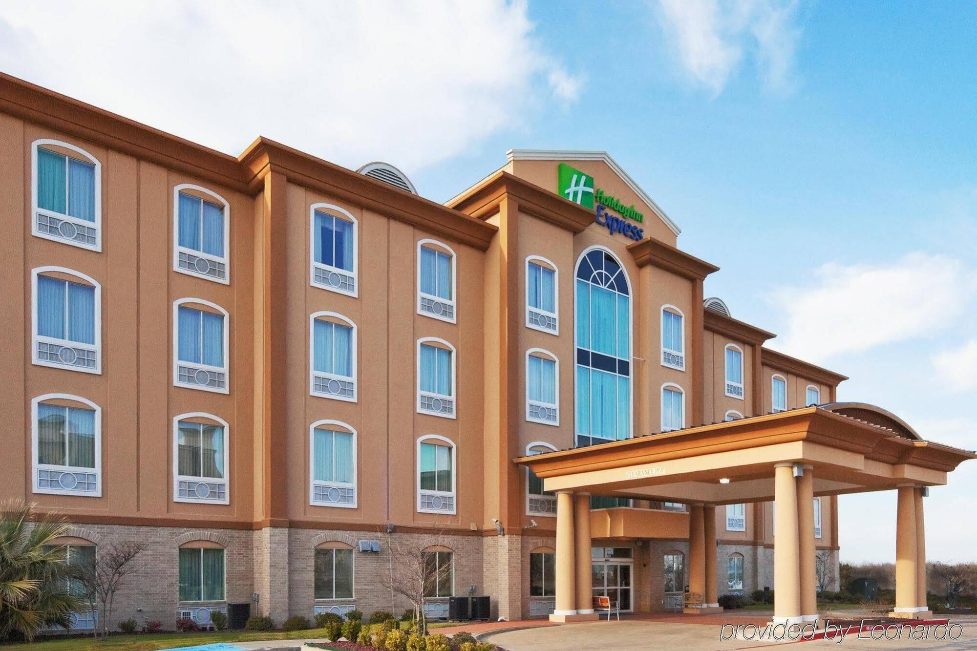 Holiday Inn Express Hotel And Suites Corsicana I-45, An Ihg Hotel Bagian luar foto